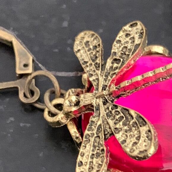 Iced Out Pink Dragonfly Insect Animal Vintage Style Crystal Men’s Earrings Gift - Picture 6 of 10